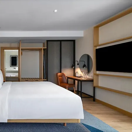 Hilton Garden 4*
