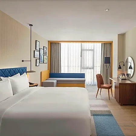 Hilton Garden Hotel 4*